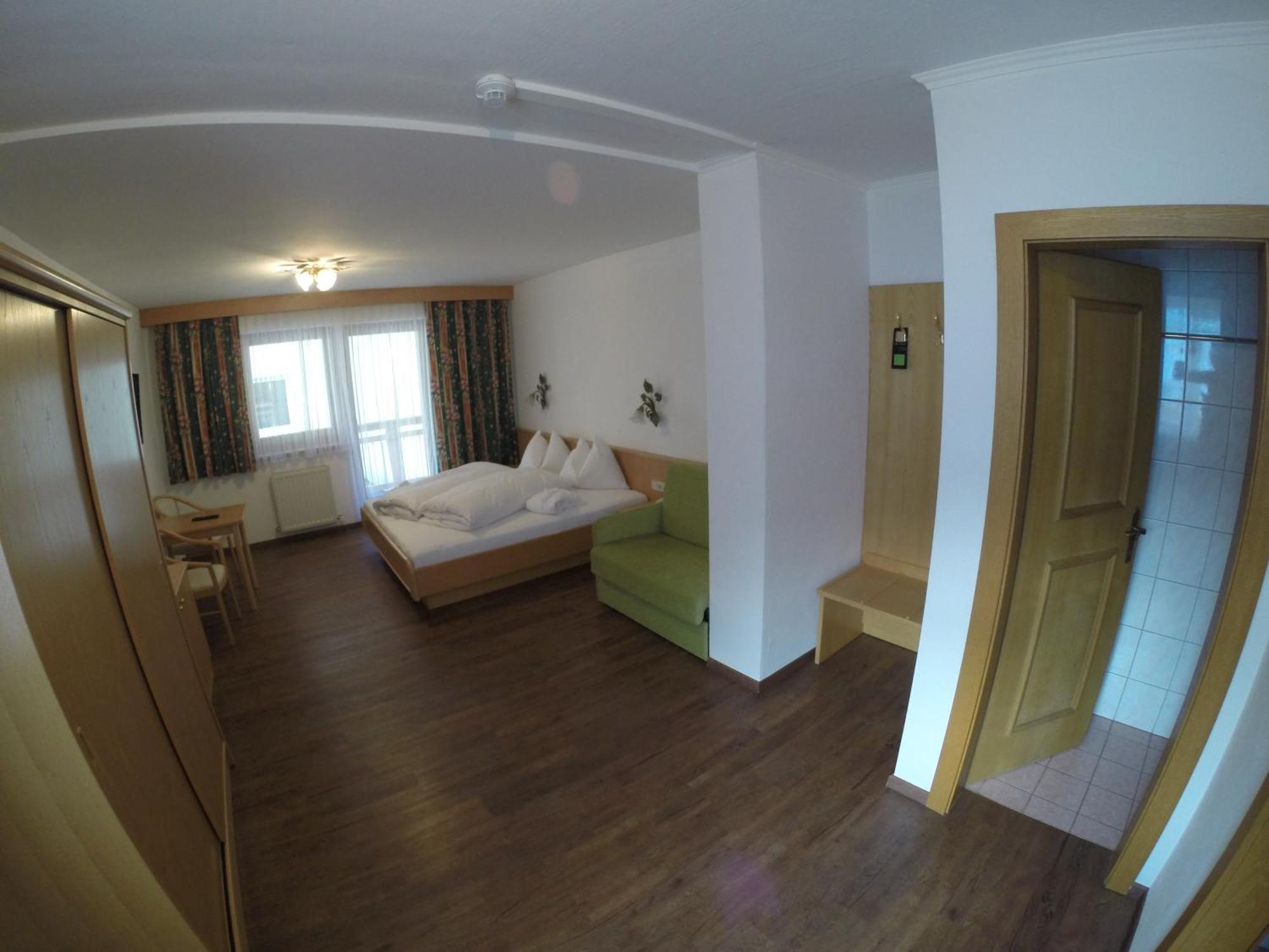 Hotel Alpina Зальбах-Гінтерглемм Номер фото